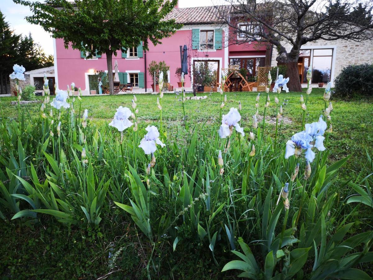 La Bastide du Limon Aparthotel Mormoiron Esterno foto